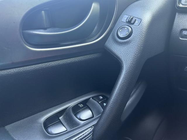 2018 Nissan Rogue Sport Vehicle Photo in Statesboro, GA 30458