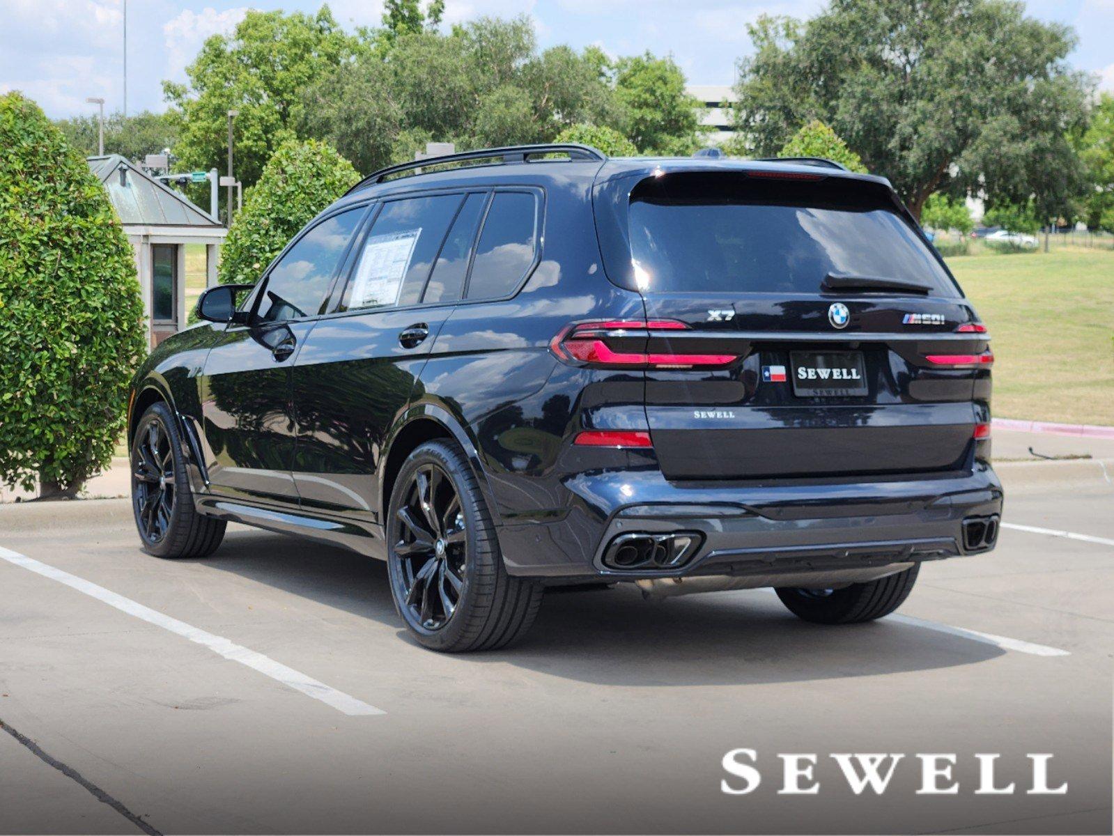 2025 BMW X7 M60i Vehicle Photo in PLANO, TX 75024