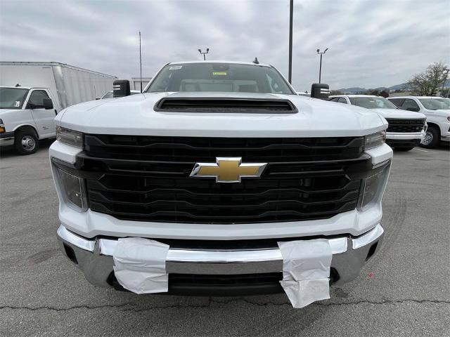 2024 Chevrolet Silverado 3500 HD Vehicle Photo in ALCOA, TN 37701-3235