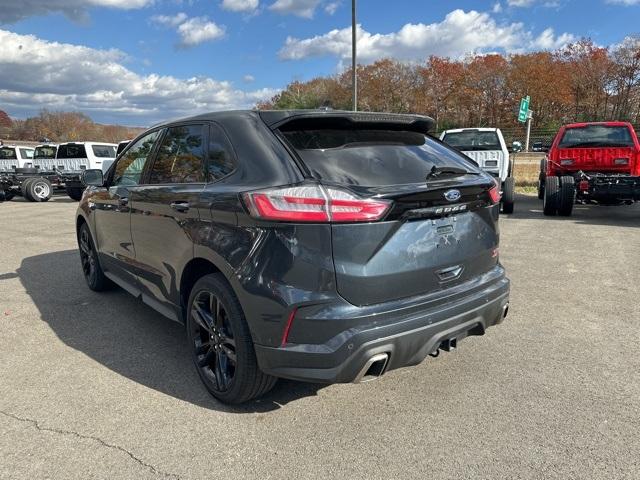 2024 Ford Edge Vehicle Photo in Webster, MA 01570-1415
