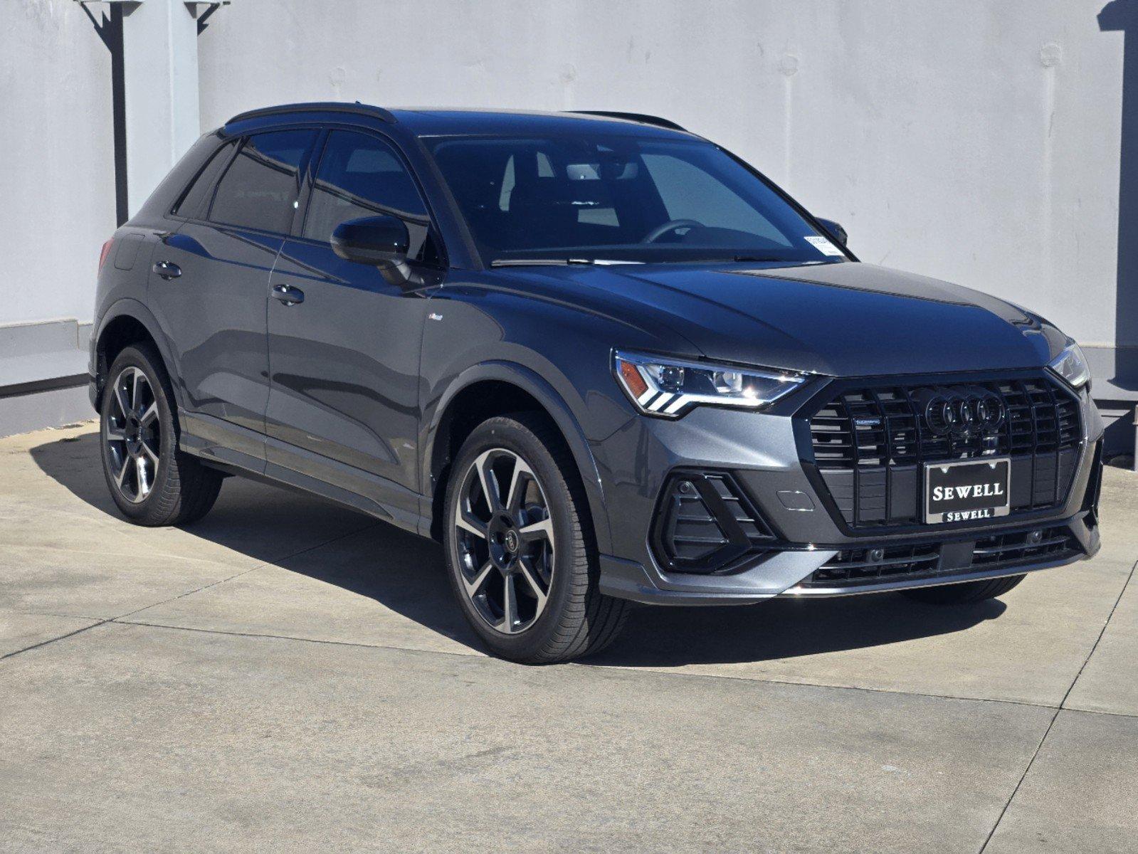 2025 Audi Q3 Vehicle Photo in SUGAR LAND, TX 77478