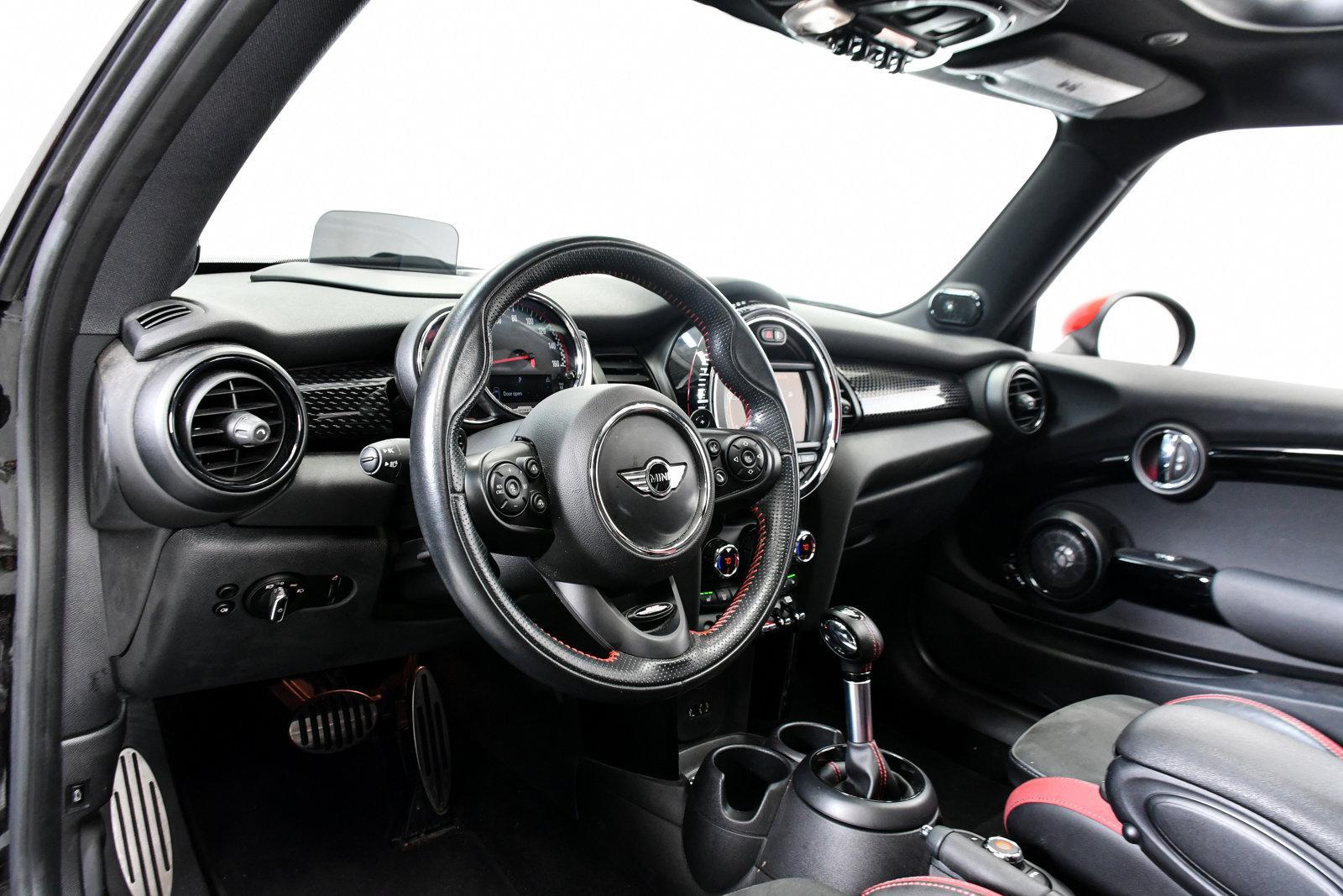 2018 MINI John Cooper Works Hardtop Vehicle Photo in DALLAS, TX 75235