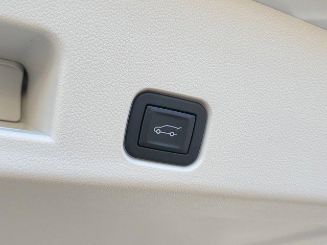 2025 GMC Acadia Vehicle Photo in SMYRNA, GA 30080-7630