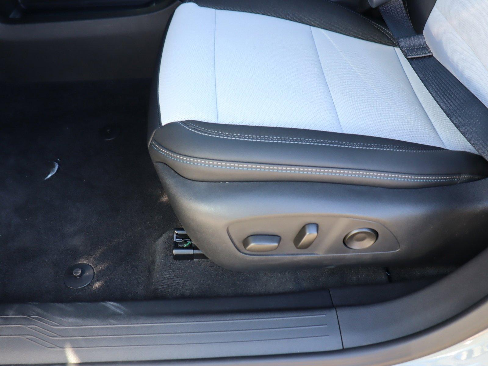 2025 Chevrolet Equinox EV Vehicle Photo in LOS ANGELES, CA 90007-3794