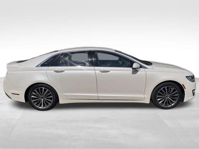 2017 Lincoln MKZ Vehicle Photo in DELRAY BEACH, FL 33483-3294