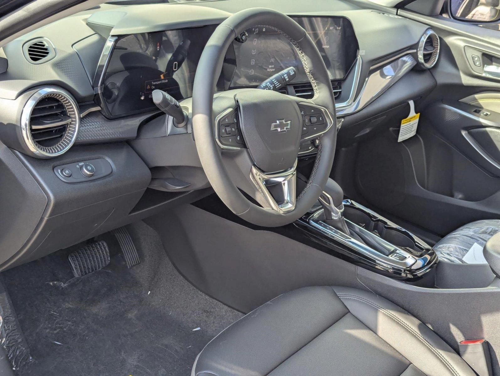 2025 Chevrolet Trax Vehicle Photo in PEMBROKE PINES, FL 33024-6534