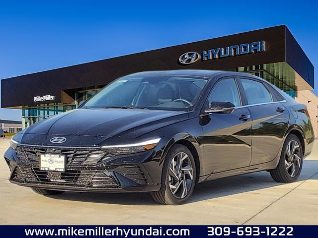 2024 Hyundai ELANTRA Vehicle Photo in Peoria, IL 61615