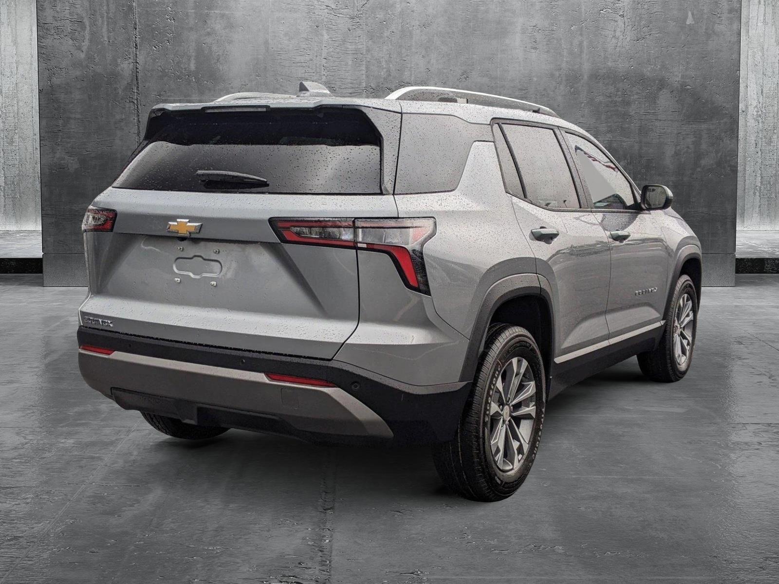 2025 Chevrolet Equinox Vehicle Photo in TIMONIUM, MD 21093-2300