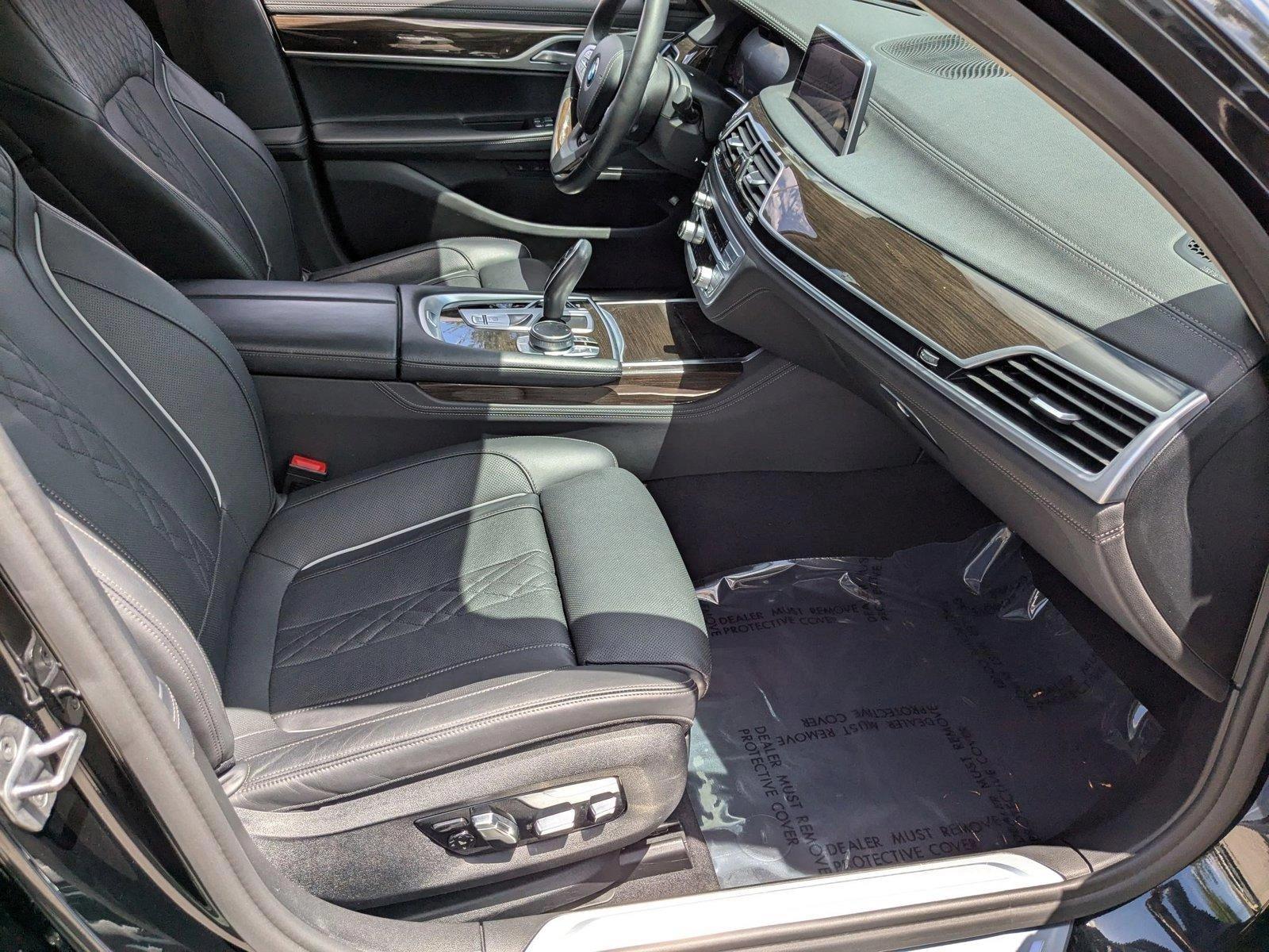 2021 BMW 740i Vehicle Photo in Miami, FL 33169