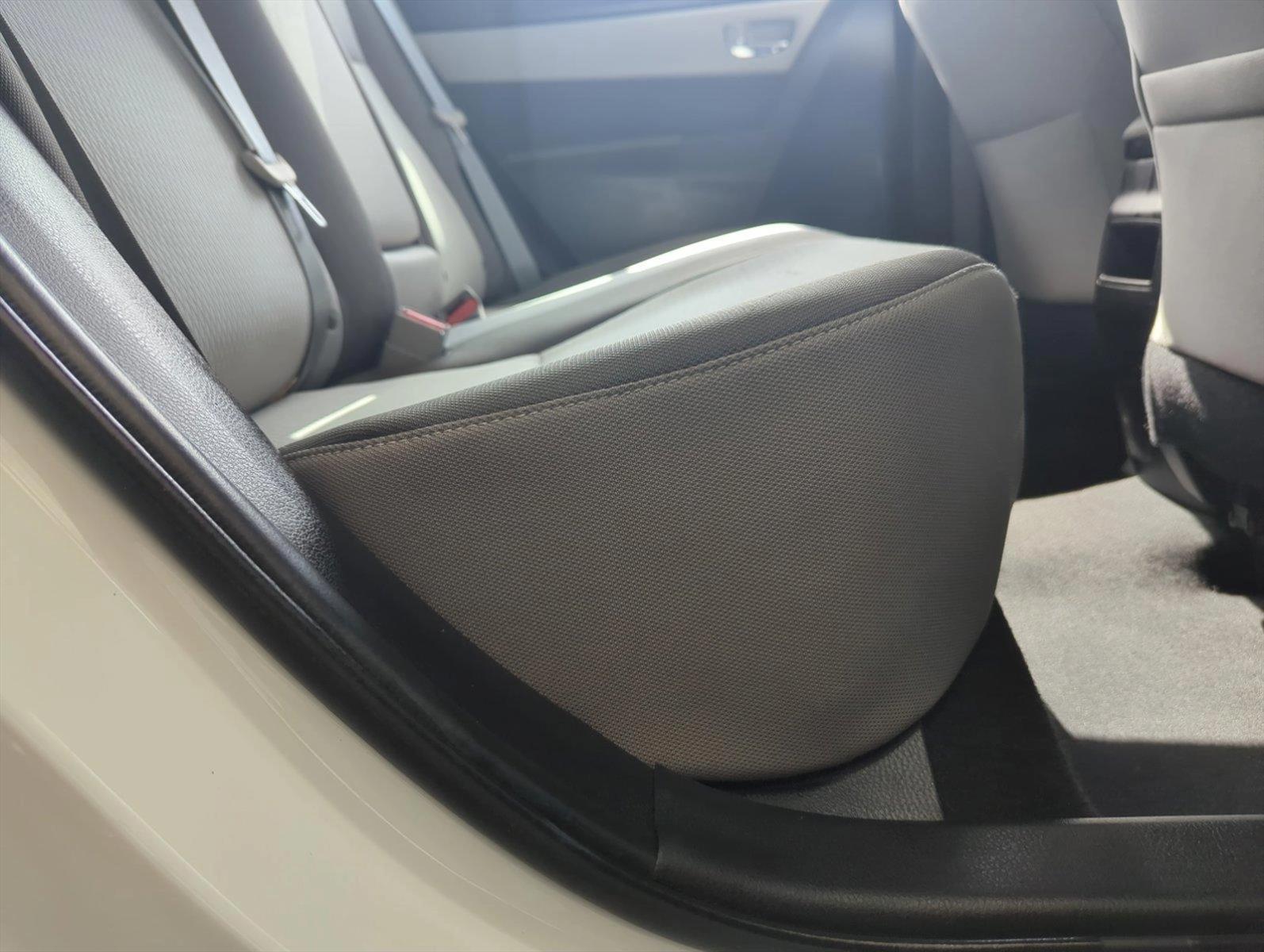 2019 Toyota Corolla Vehicle Photo in Ft. Myers, FL 33907