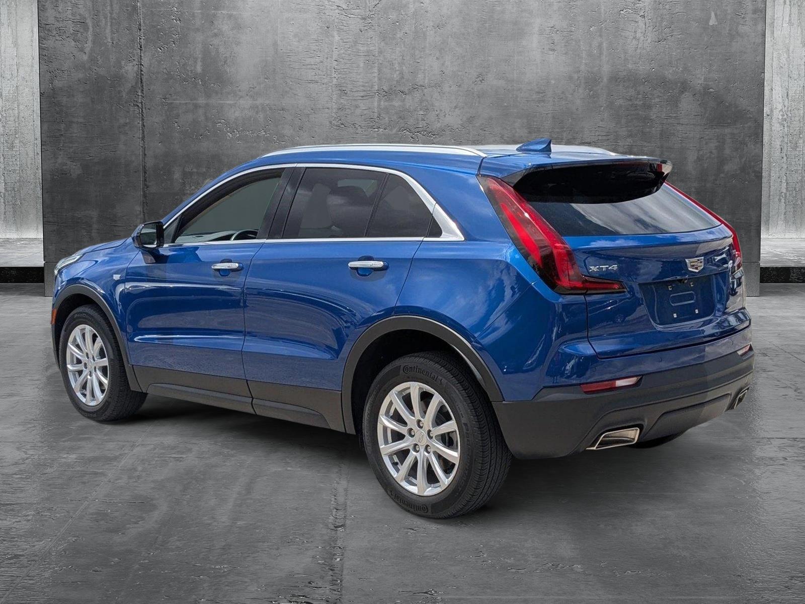 2023 Cadillac XT4 Vehicle Photo in PEMBROKE PINES, FL 33024-6534