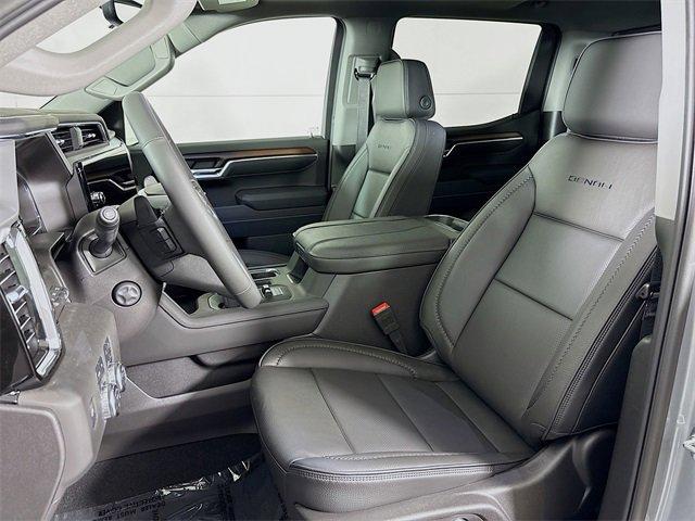 2025 GMC Sierra 1500 Vehicle Photo in PUYALLUP, WA 98371-4149