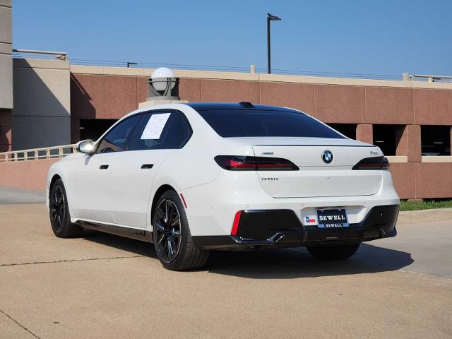 2024 BMW 740i xDrive Vehicle Photo in PLANO, TX 75024