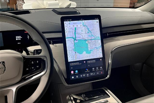 2025 Volvo EX90 Vehicle Photo in Houston, TX 77007