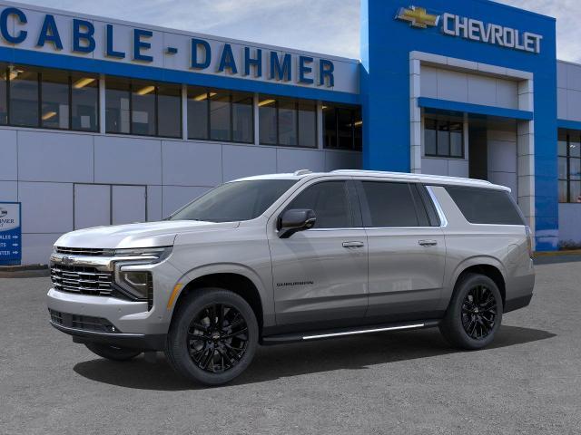2025 Chevrolet Suburban Vehicle Photo in KANSAS CITY, MO 64114-4502