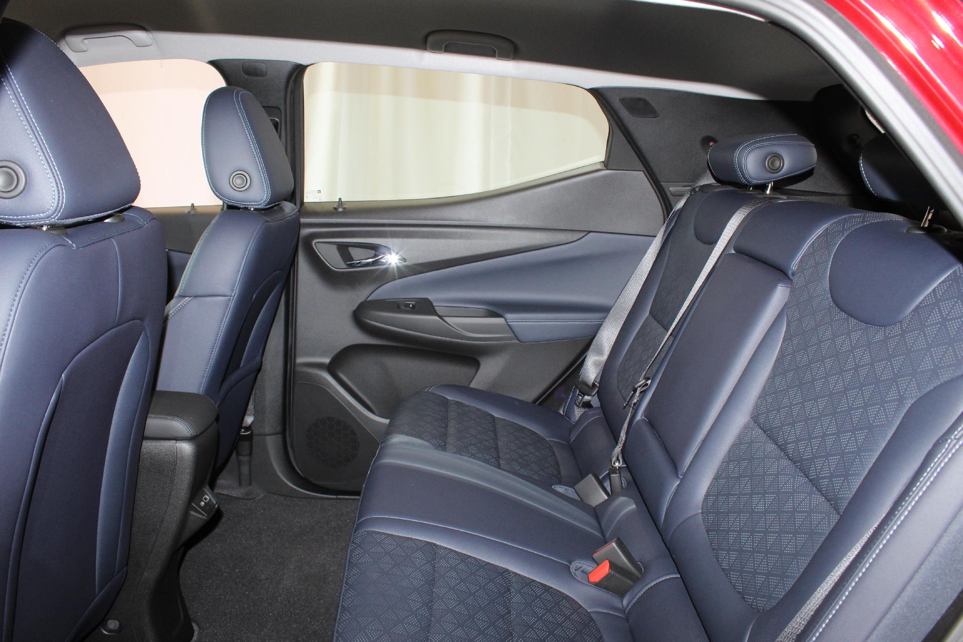 2022 Chevrolet Bolt EUV Vehicle Photo in NORTHAMPTON, MA 01060-1120
