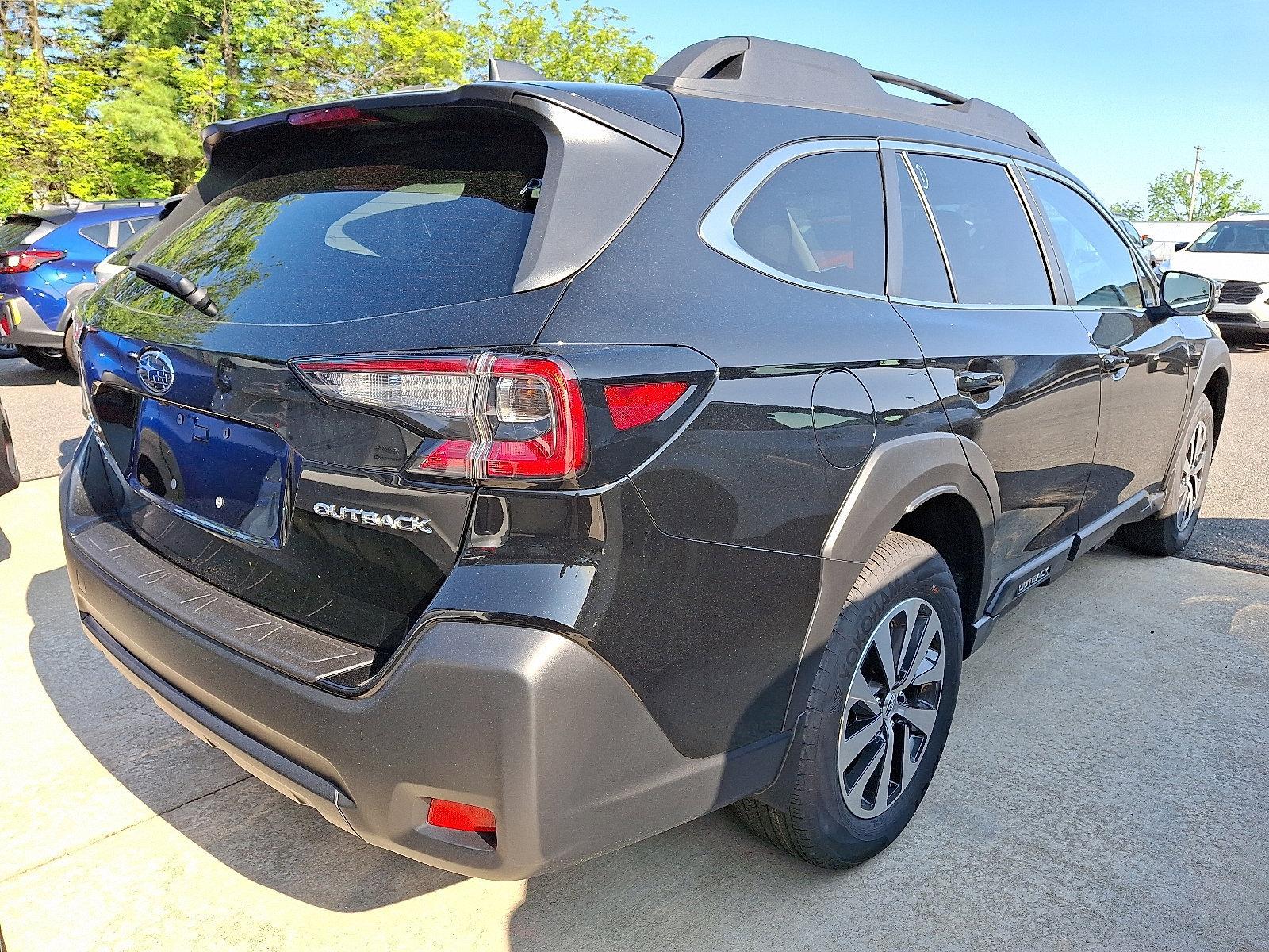 2025 Subaru Outback Vehicle Photo in Easton, PA 18045