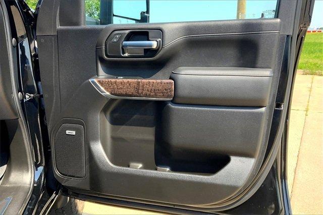 2023 GMC Sierra 2500 HD Vehicle Photo in TOPEKA, KS 66609-0000