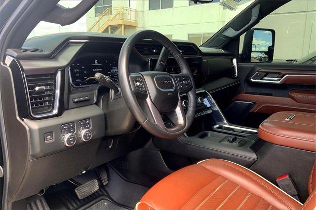 2024 GMC Sierra 2500 HD Vehicle Photo in TOPEKA, KS 66609-0000