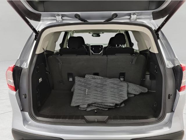 2024 Subaru Ascent Vehicle Photo in Green Bay, WI 54304