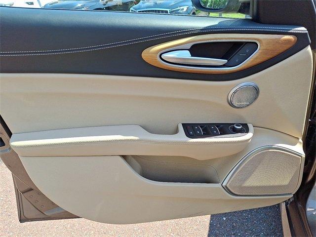 2019 Alfa Romeo Giulia Vehicle Photo in Willow Grove, PA 19090