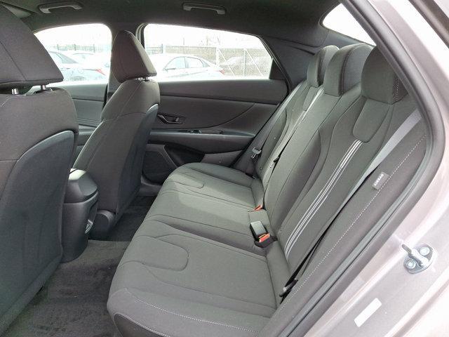 2025 Hyundai ELANTRA Vehicle Photo in Philadelphia, PA 19116