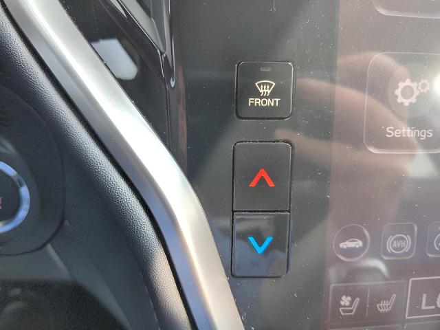 2025 Subaru Outback Vehicle Photo in Green Bay, WI 54304