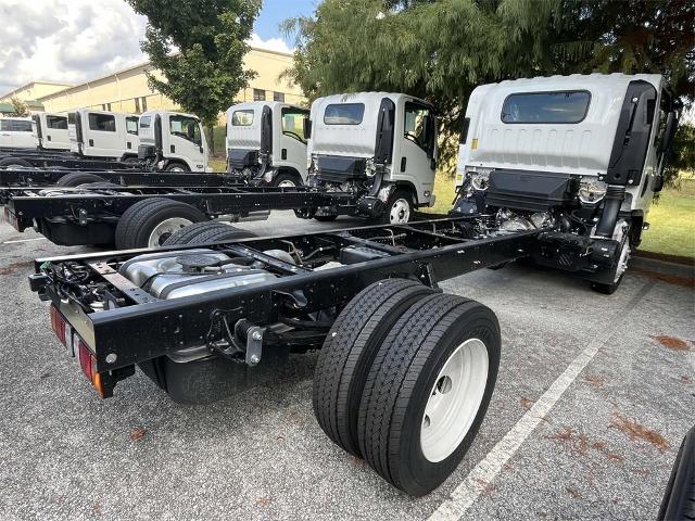 2025 Chevrolet Low Cab Forward 4500 Vehicle Photo in ALCOA, TN 37701-3235