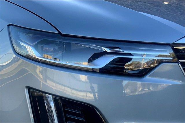 2024 Cadillac XT6 Vehicle Photo in TOPEKA, KS 66609-0000