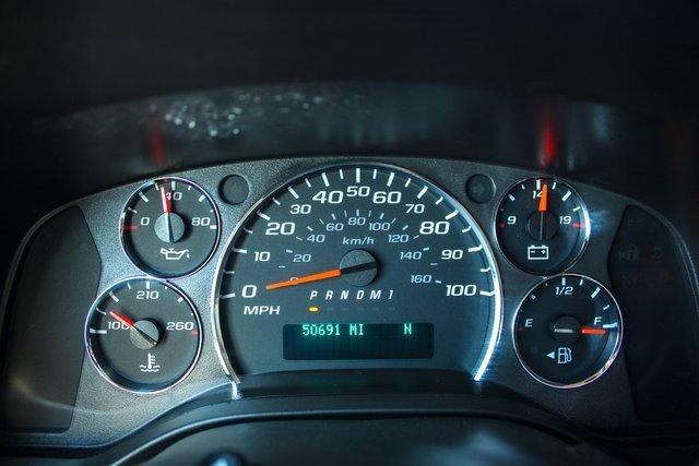 2012 Chevrolet Express Passenger 3500 Vehicle Photo in MILES CITY, MT 59301-5791