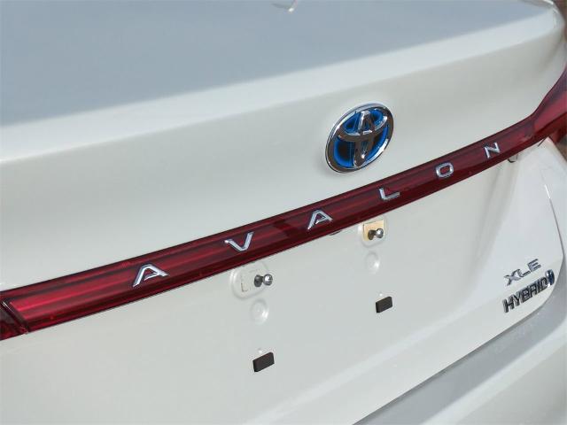 2022 Toyota Avalon Vehicle Photo in GOODYEAR, AZ 85338-1310