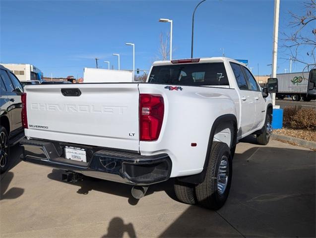 2025 Chevrolet Silverado 3500 HD Vehicle Photo in ENGLEWOOD, CO 80113-6708