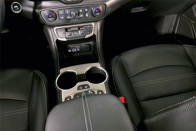 2024 GMC Terrain Vehicle Photo in KANSAS CITY, MO 64114-4502
