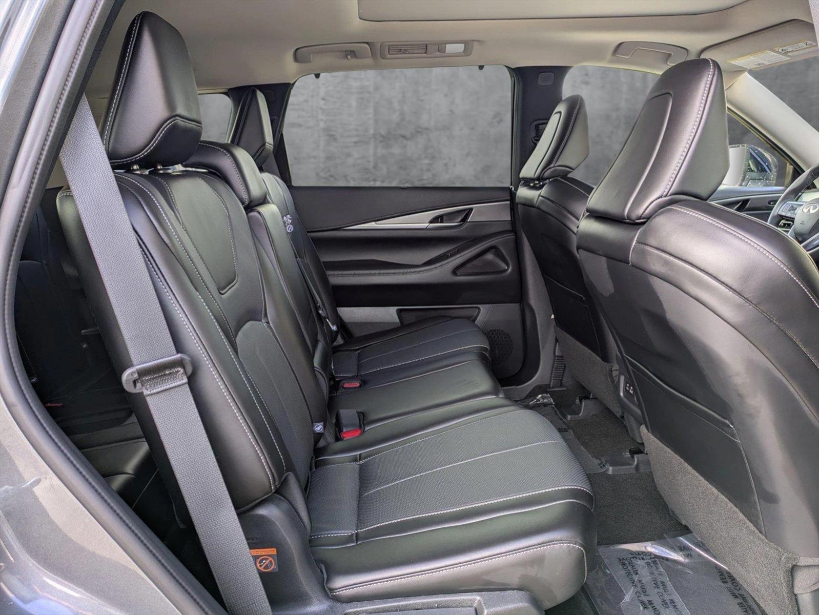 2024 INFINITI QX60 Vehicle Photo in Tustin, CA 92782