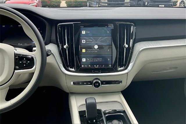 2025 Volvo V60 Cross Country Vehicle Photo in Houston, TX 77007