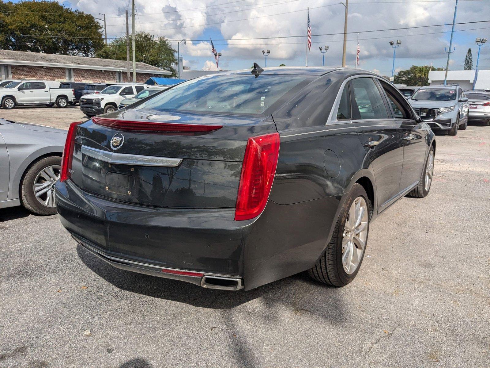 2013 Cadillac XTS Vehicle Photo in MIAMI, FL 33134-2699