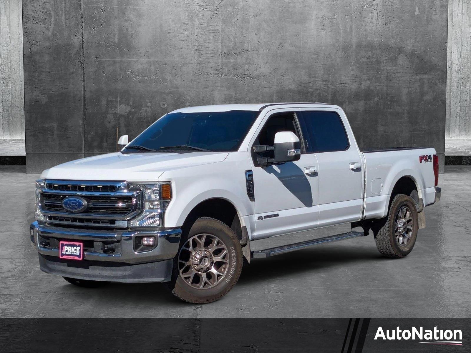2022 Ford Super Duty F-250 SRW Vehicle Photo in Valencia, CA 91355
