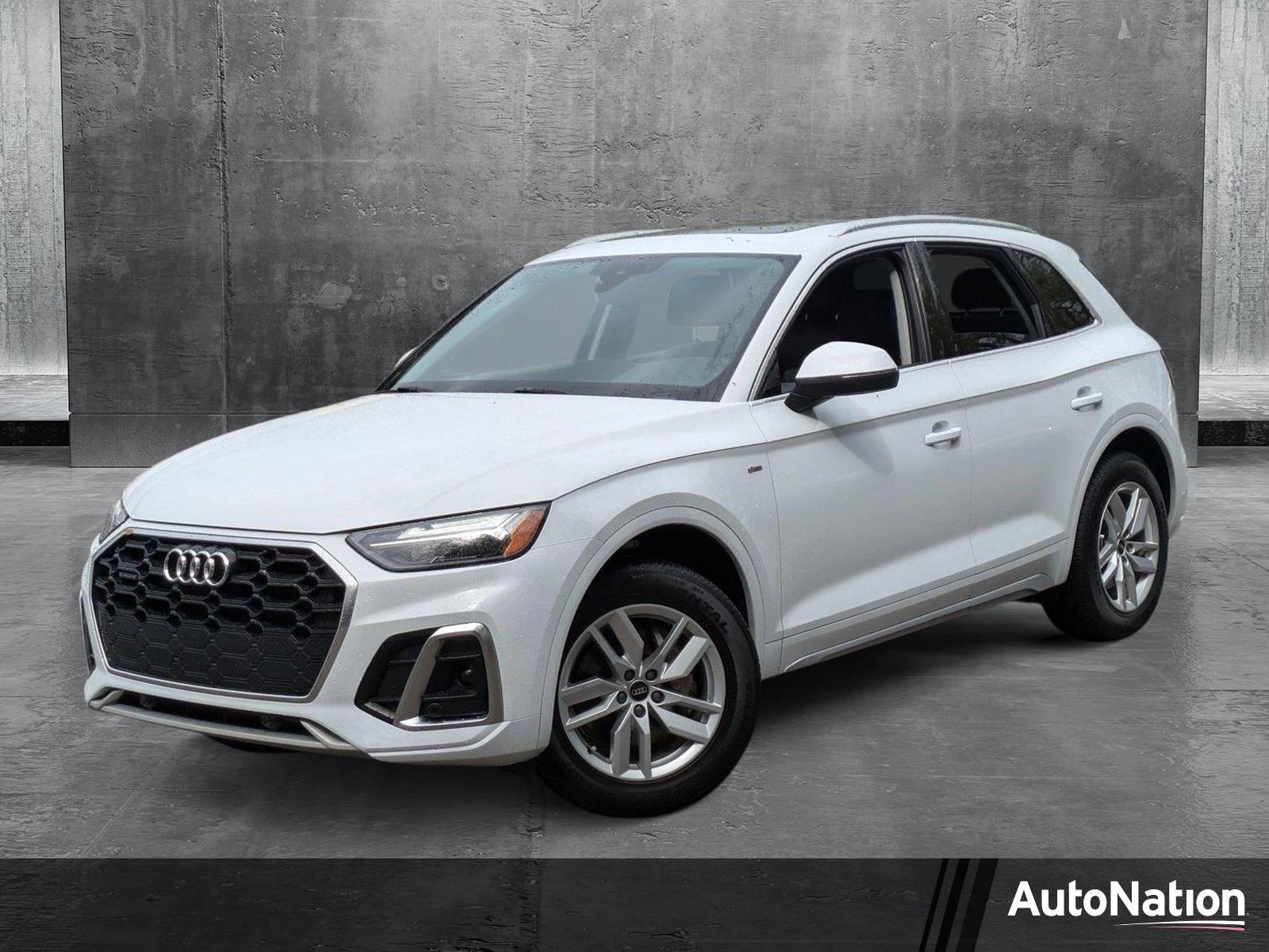2022 Audi Q5 Vehicle Photo in Tampa, FL 33614