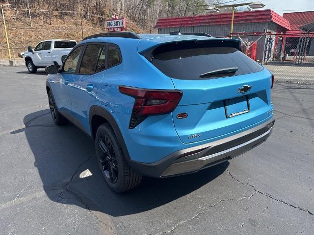 2025 Chevrolet Trax Vehicle Photo in MARION, NC 28752-6372