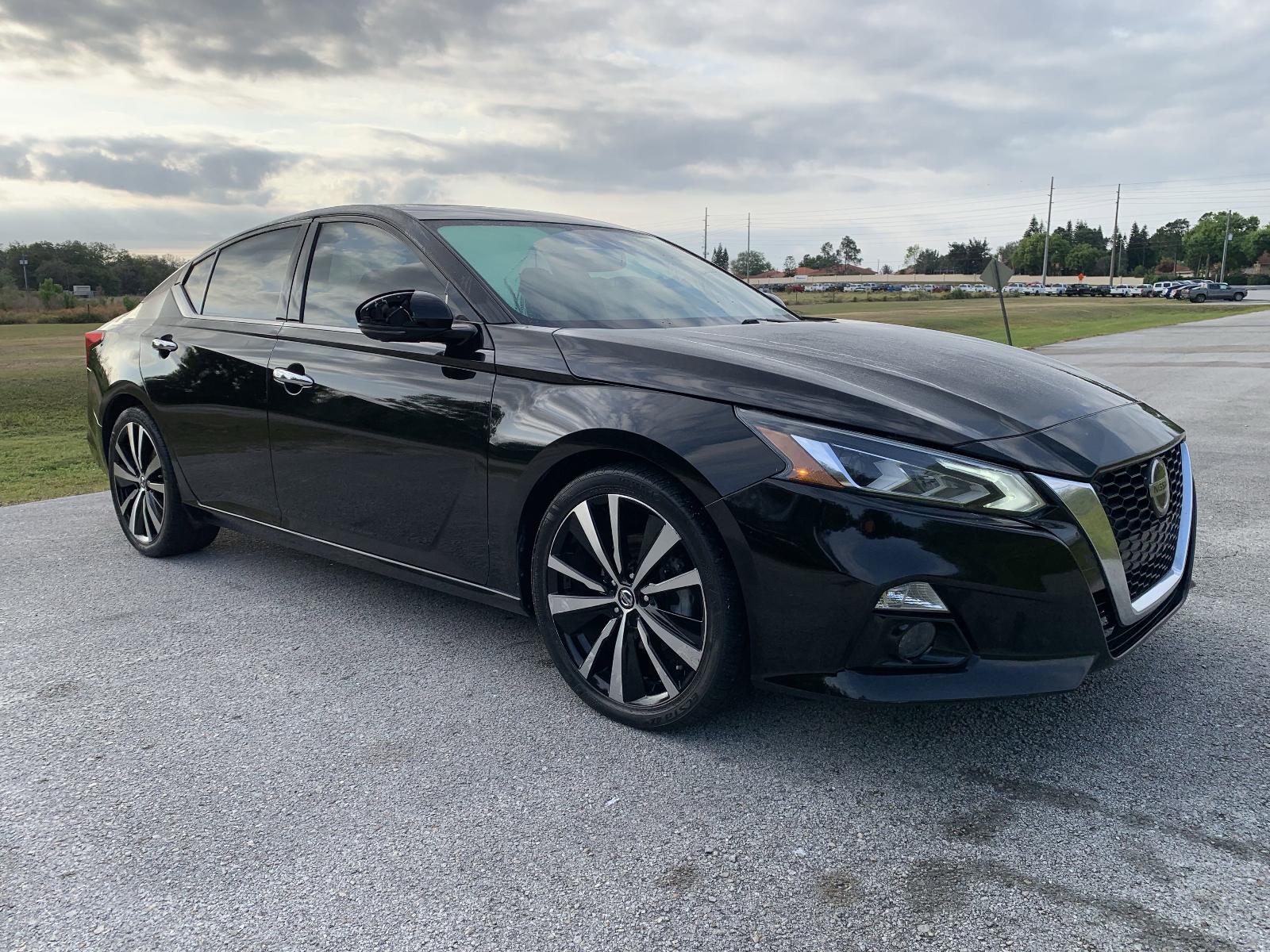 Used 2019 Nissan Altima Platinum with VIN 1N4BL4FV2KC106015 for sale in Winter Haven, FL