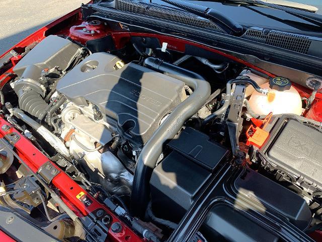 2022 Chevrolet Malibu Vehicle Photo in MOON TOWNSHIP, PA 15108-2571