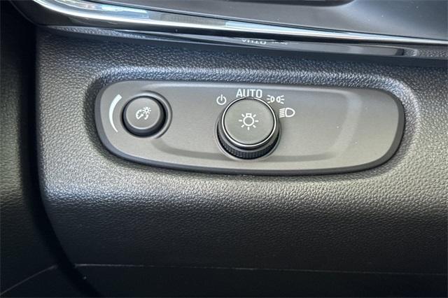 2025 Buick Envista Vehicle Photo in ELK GROVE, CA 95757-8703