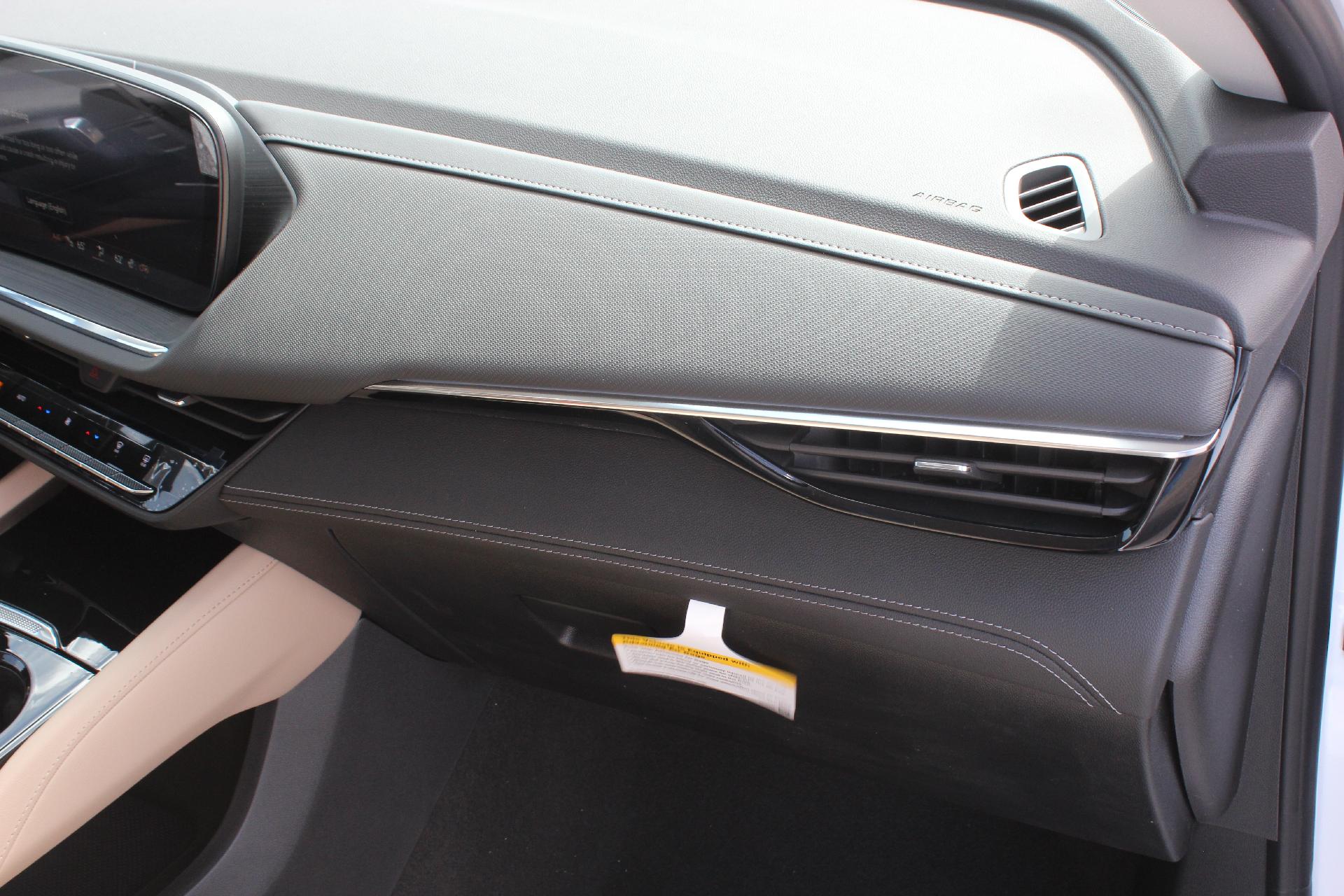2025 Buick Envision Vehicle Photo in AURORA, CO 80012-4011