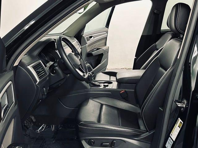 2021 Volkswagen Atlas Vehicle Photo in MEDINA, OH 44256-9631