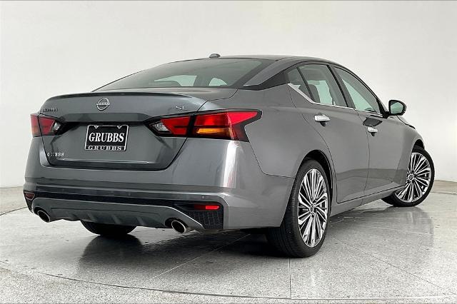 2023 Nissan Altima Vehicle Photo in Grapevine, TX 76051