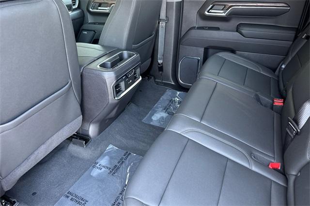 2024 GMC Sierra 1500 Vehicle Photo in ELK GROVE, CA 95757-8703