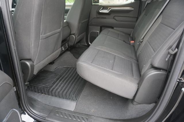 2022 Chevrolet Silverado 1500 Vehicle Photo in FAIRMONT, WV 26554-2318