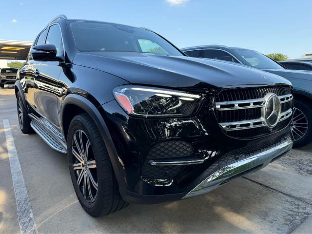 2025 Mercedes-Benz GLE Vehicle Photo in HOUSTON, TX 77079