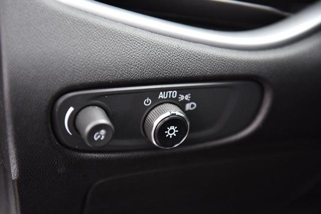 2023 Chevrolet Malibu Vehicle Photo in Ballwin, MO 63011