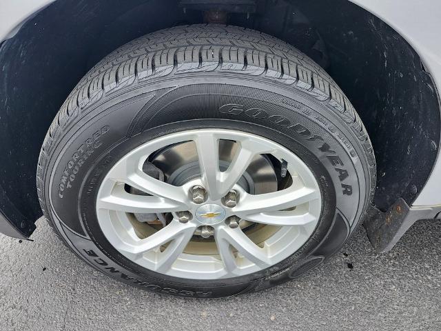 2017 Chevrolet Equinox Vehicle Photo in GREEN BAY, WI 54304-5303